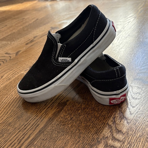 Vans Kids Black Slip-On Sneakers - Picture 5 of 9